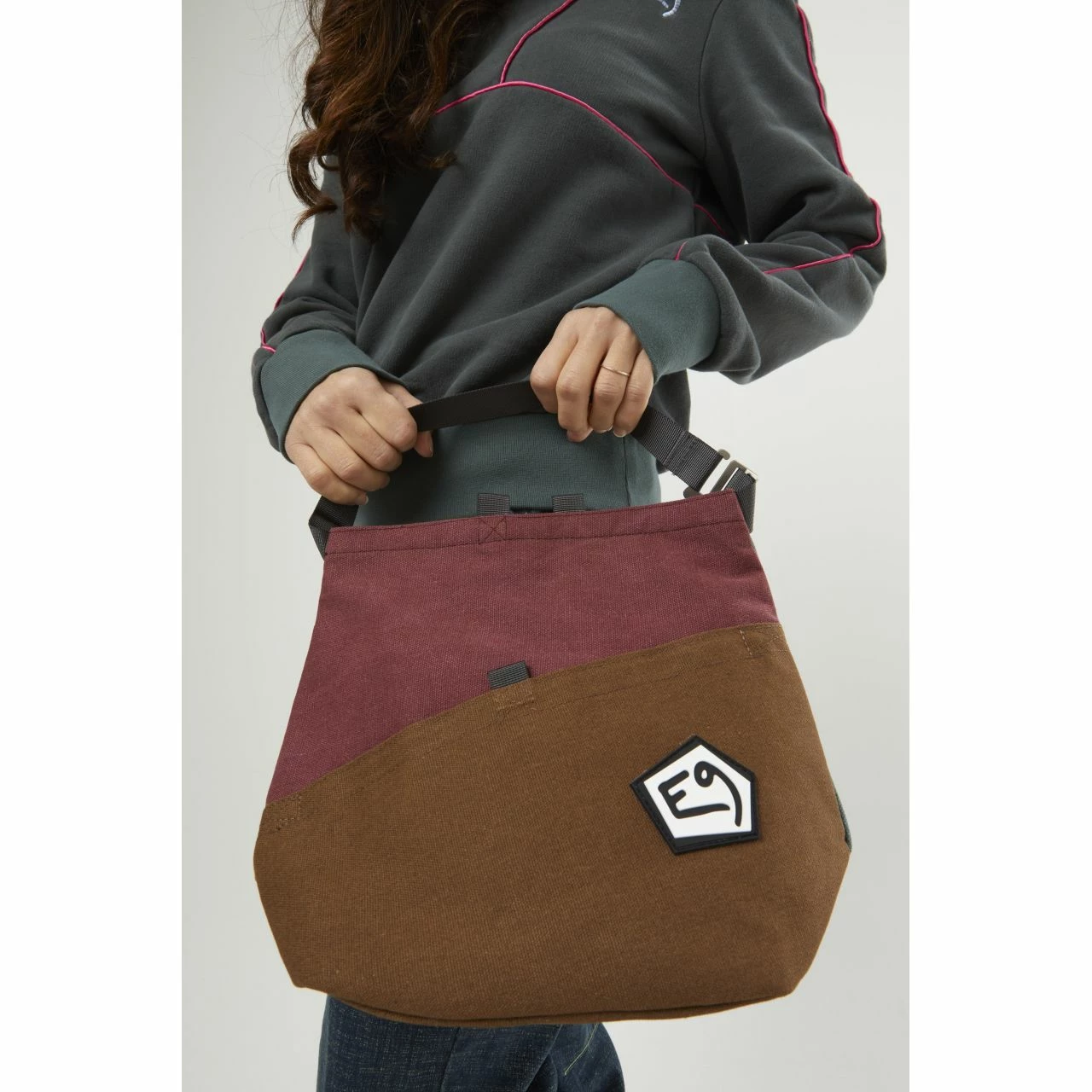 E9 Gulp C Chalk Bag - Image 3